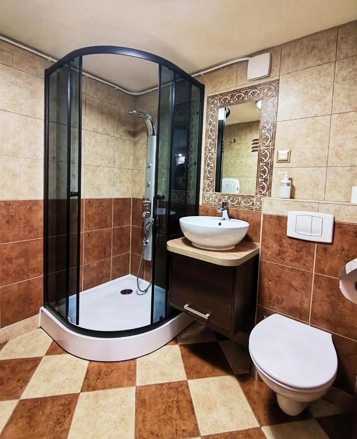 Najlepsze Miejsce - Pokoje I Apartamenty W Krakowie Buitenkant foto