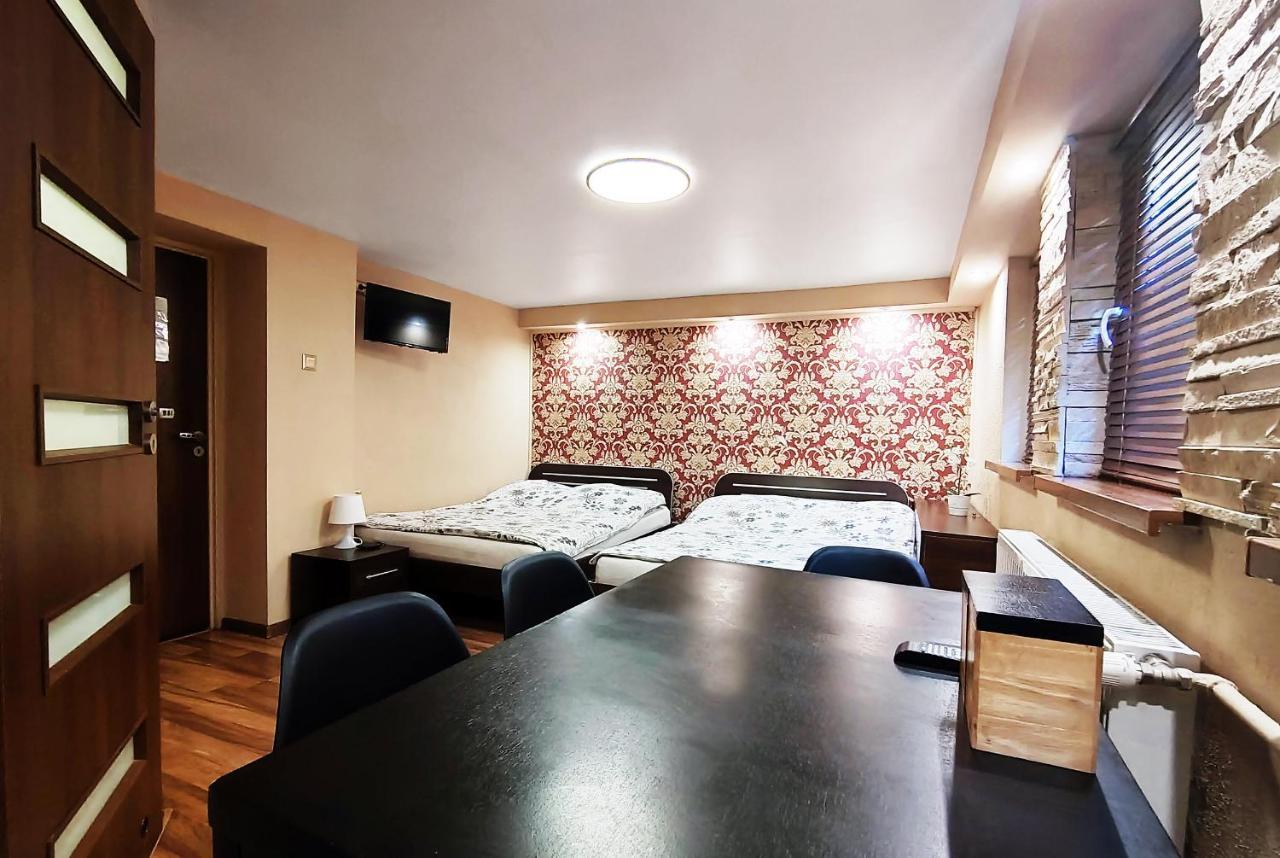 Najlepsze Miejsce - Pokoje I Apartamenty W Krakowie Buitenkant foto